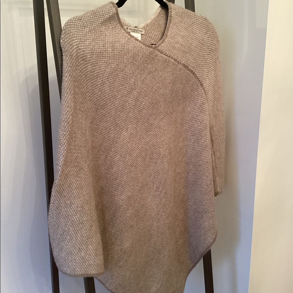 Fratelli Talli Shawl (One Size)
